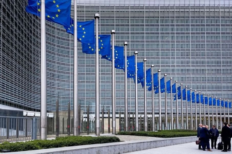 European Parliament committee approves digital euro legislation