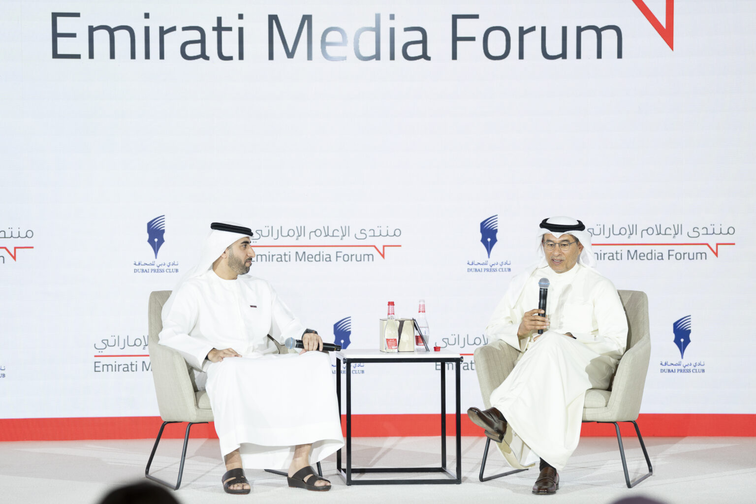 محمد العبار:"برؤية القيادة الرشيدة.. الإمارات أثبتت قدرتها على التعامل بكفاءة مع المتغيرات والتحديات وتحويلها إلى فرص للنمو والتطور"
