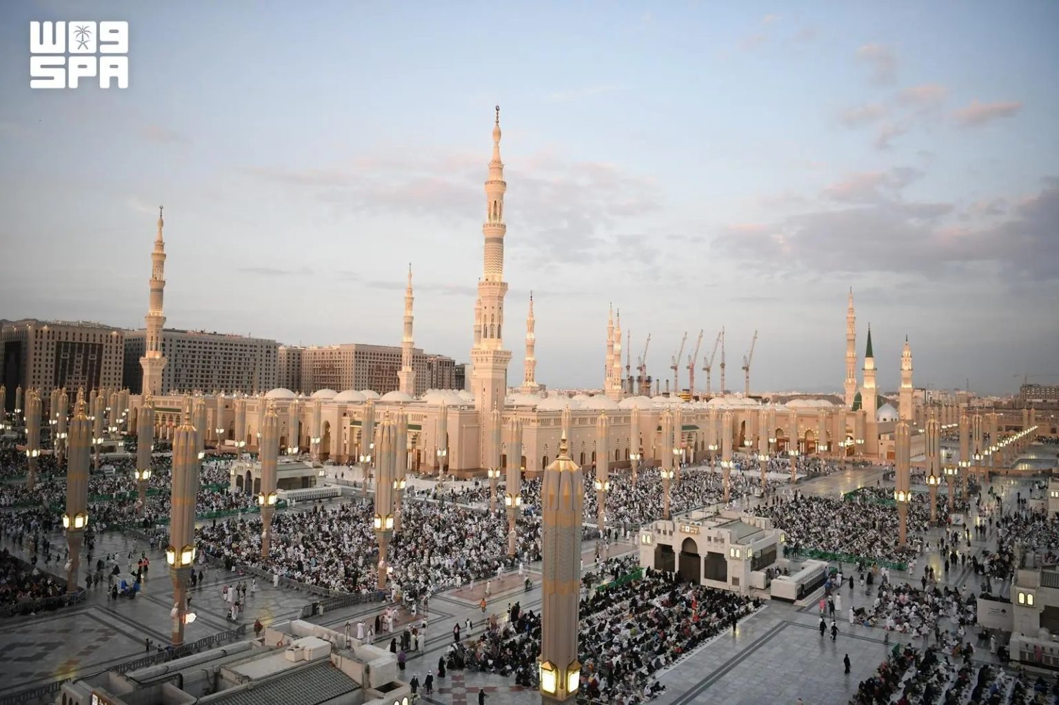 Two Holy Mosques Authority Ramps Up Oversight at Prophet’s Mosque with 1,038 Field Visits