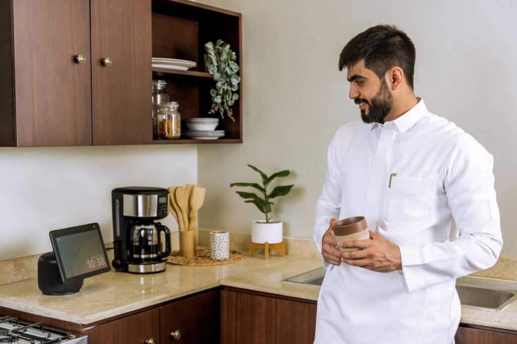 زيادة شعبية كرة القدم في السعودية ونادي الهلال ومزايا تذكير الصلاة في المقدمة