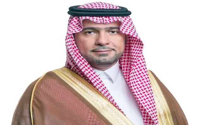وزير البلديات والإسكان يزور الصين لبحث التعاون في الإسكان والمدن الذكية