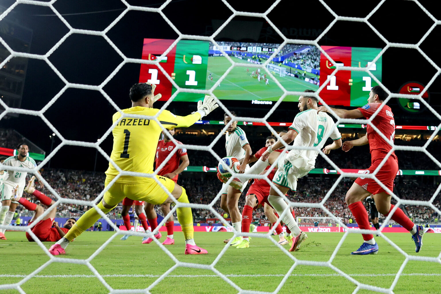 Algeria come from behind for 2-1 World Cup win over Jordan