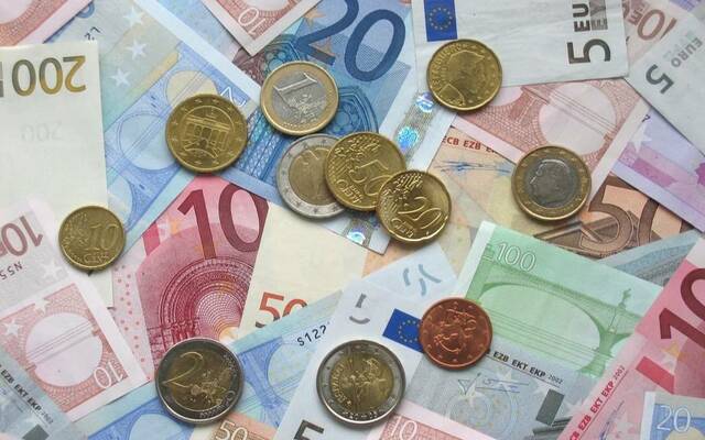 استقرار العائدات الأوروبية قبيل البيانات الاقتصادية