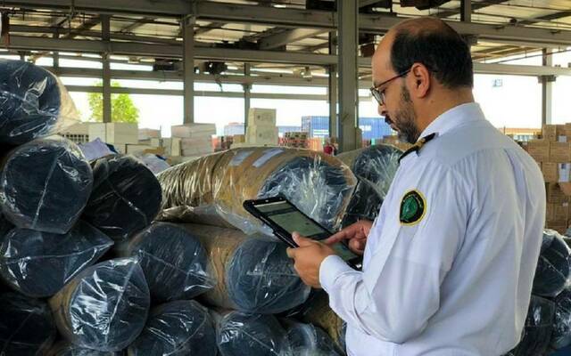 1162 عملية ضبط في المنافذ الجمركية خلال أسبوع.. أبرزها الأسلحة والمخدرات