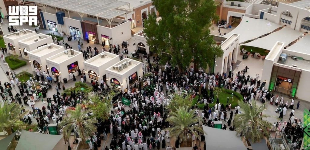 حي حراء الثقافي يستقطب ضيوف الرحمن بتجارب تفاعلية تثري رحلتهم الإيمانية والمعرفية