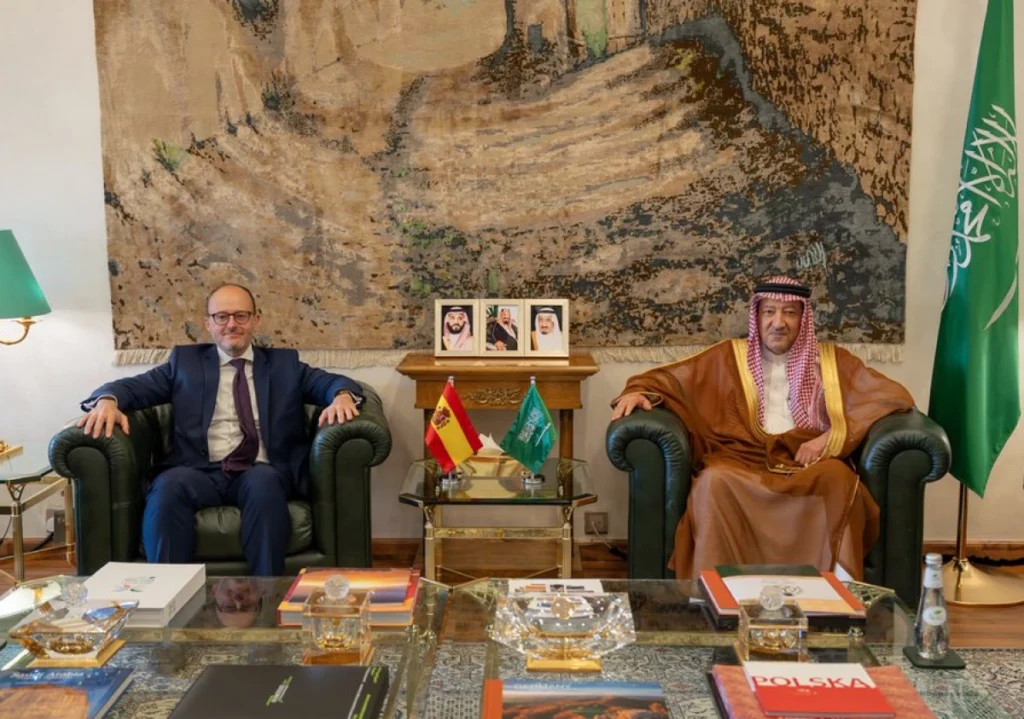 Saudi deputy FM, Spanish official review bilateral ties and regional developments