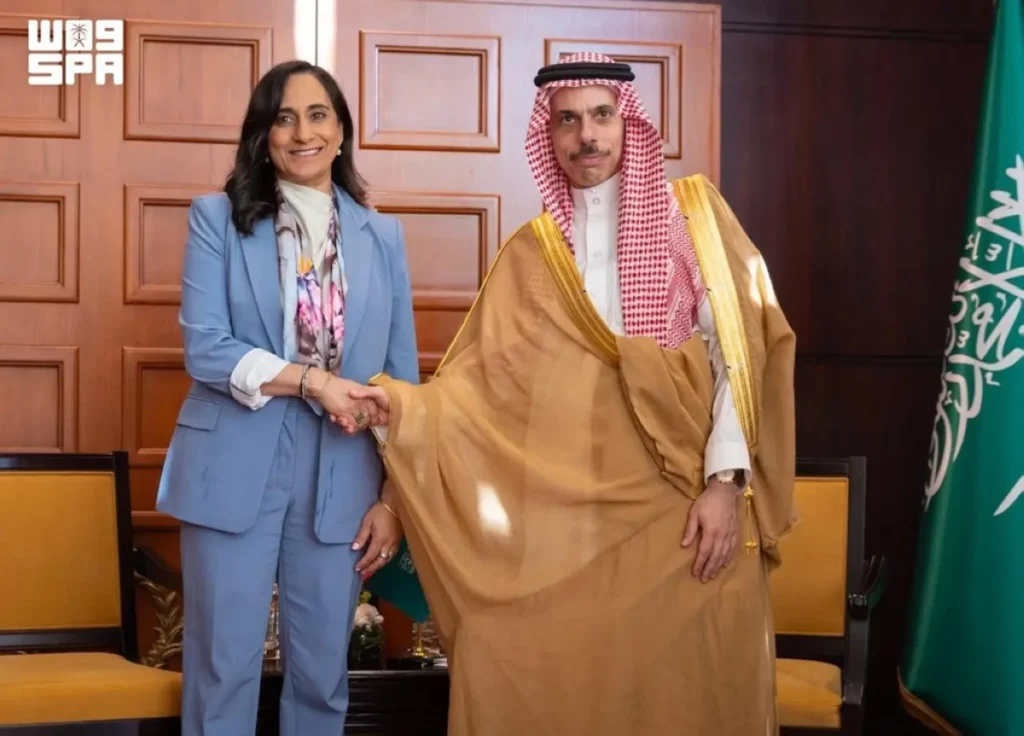 Saudi foreign minister attends GCC-Canada Strategic Dialogue Ministerial Meeting