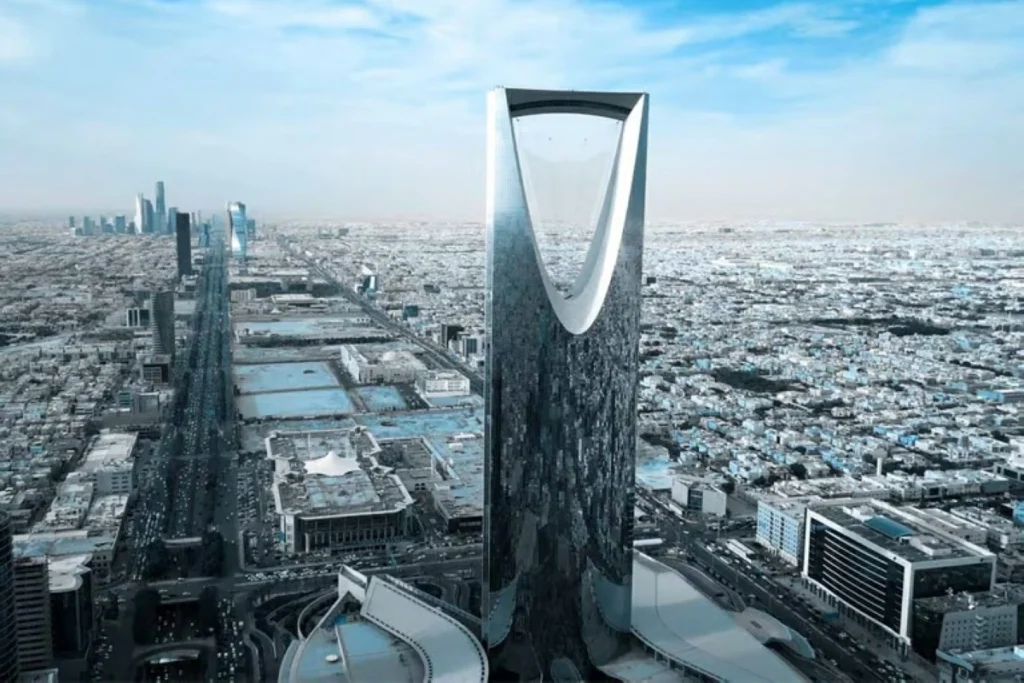 Saudi establishments near full digital connectivity as internet penetration hits 98% and AI adoption surges 20% in 2025