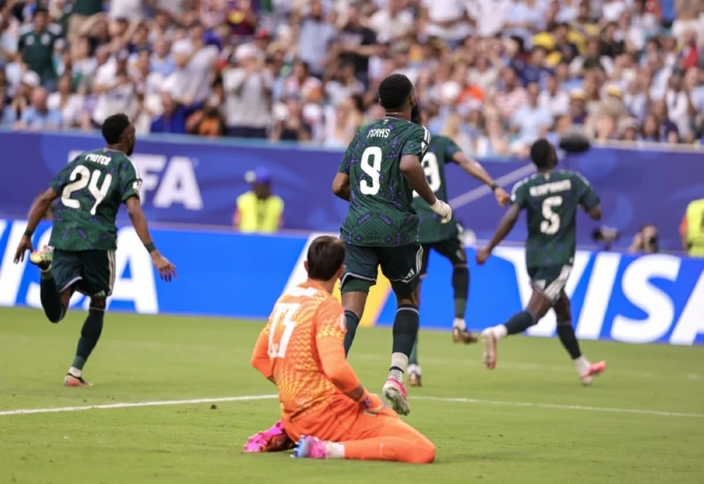 Saudi Arabia earns valuable point against Uruguay in World Cup opener