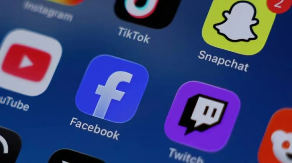 UAE bans social media use by under-15 children