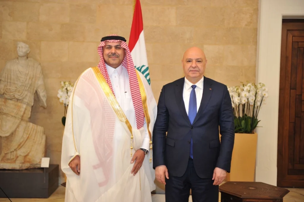 Saudi ambassador to Lebanon presents credentials to President Aoun