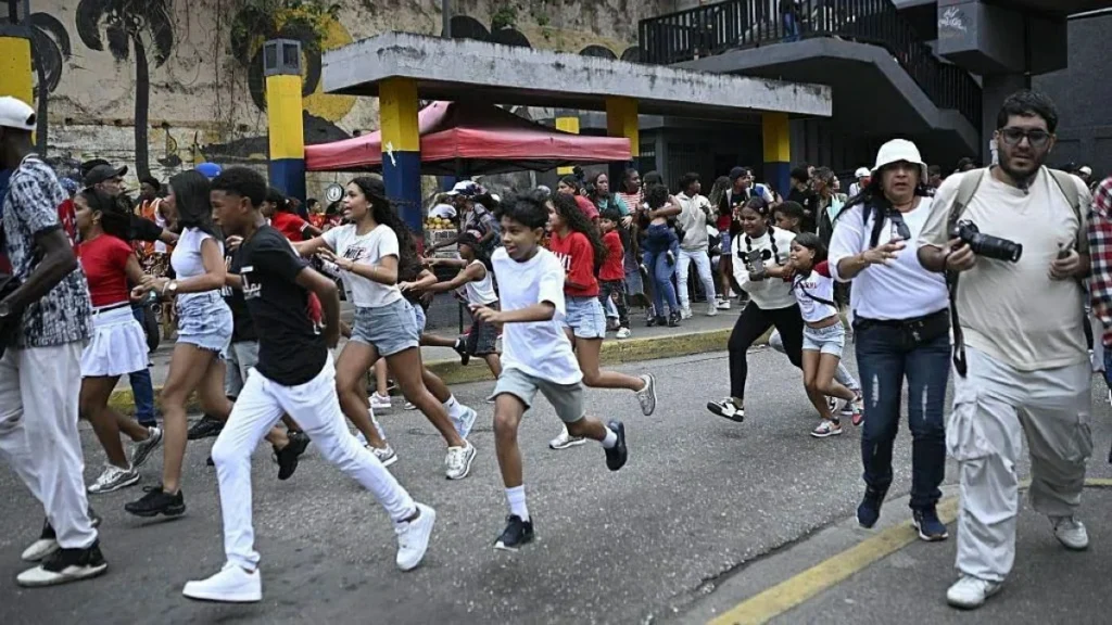 Thousands feared dead with many missing after Venezuela twin quakes
