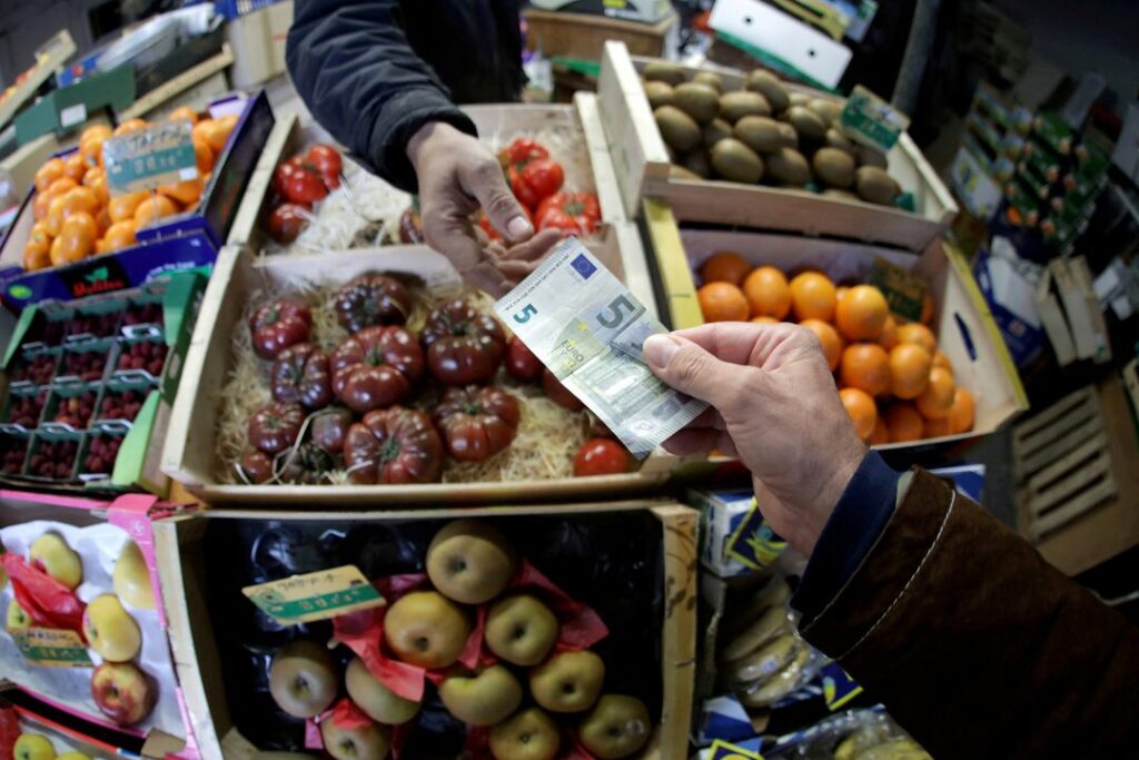 صندوق النقد الدولي: تراجع أسعار الطاقة والسلع الأولية