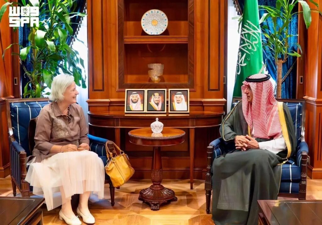 Minister of State for Foreign Affairs Receives Portugal’s Newly Appointed Ambassador to Saudi Arabia
