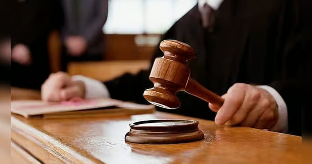 Man convicted of robbery after punching victim, snatching chain in Dubai