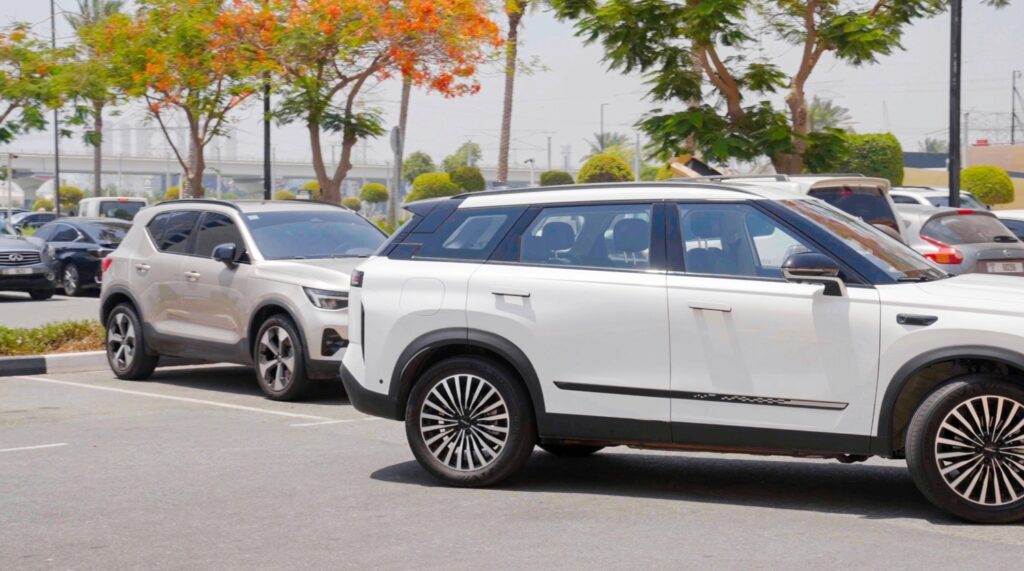 Driverless ‘Ghost Car’ Spotted on Dubai’s streets – Whose Secret Self-Parking Technology is This?