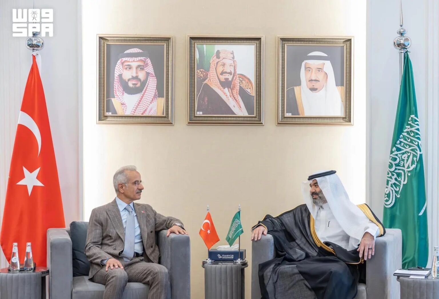 Communications Minister Discusses Enhancing Technology and AI Partnership with Turkish Minister of Transport and Infrastructure