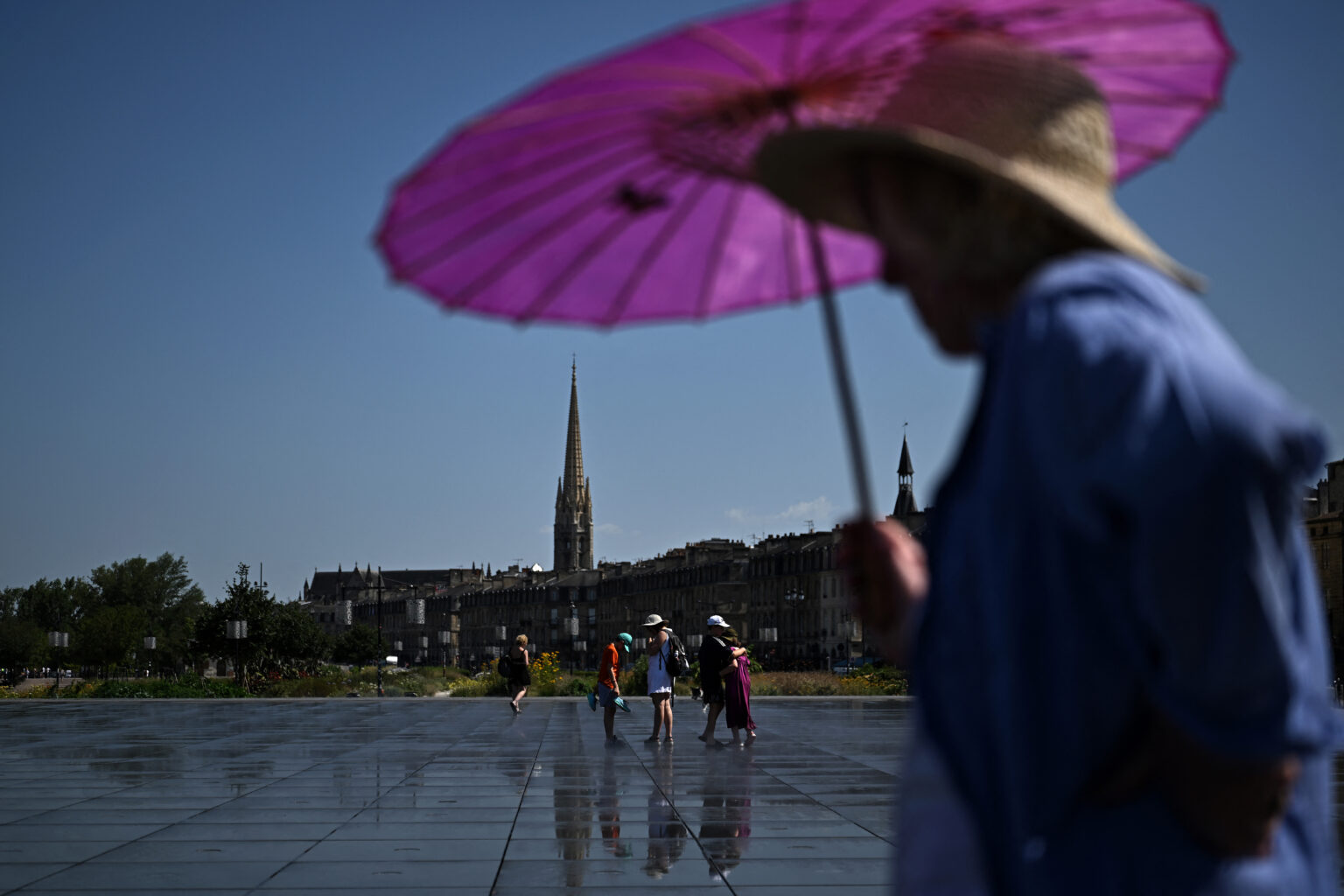 40 people dead as record heatwave hits Europe, triggering alerts across multiple countries