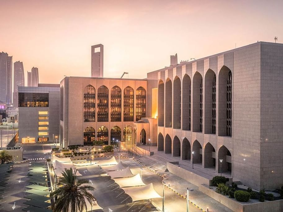 CBUAE imposes a financial penalty of AED20 million on branch of foreign bank