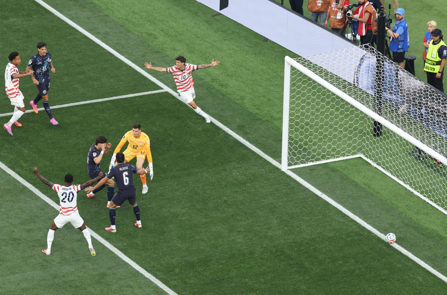 المنتخب الأمريكي يفتتح مشواره في "مونديال 2026" بالفوز على باراغواي