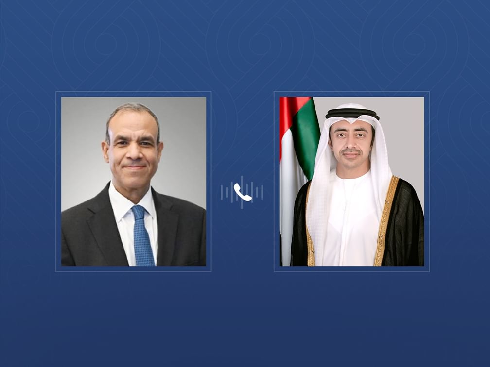عبدالله بن زايد ووزير الخارجية المصري يبحثان هاتفياً العلاقات الأخوية وتطورات الأوضاع الإقليمية