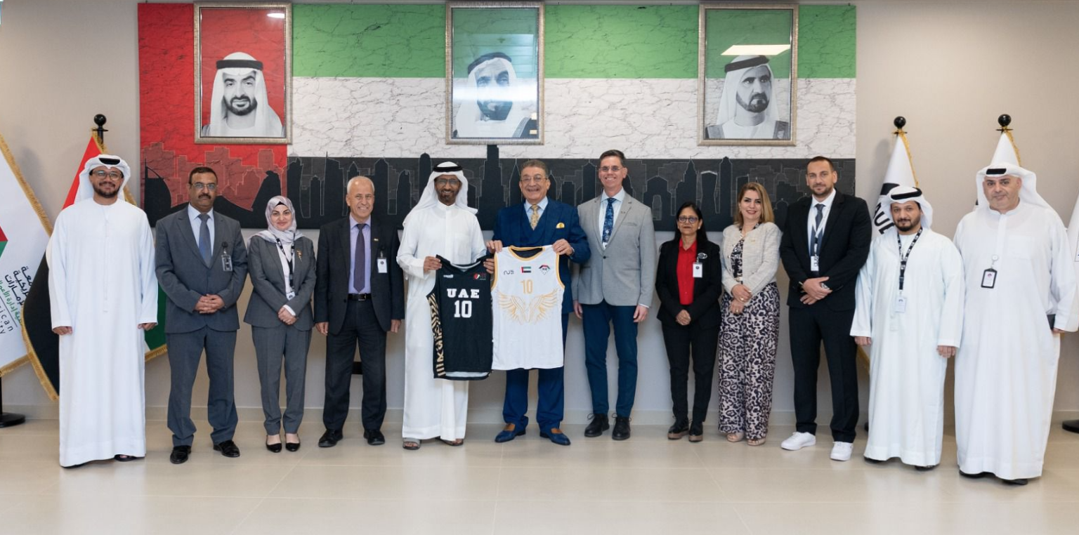 مذكرة تفاهم بين اتحاد السلة والجامعة الأمريكية لتطوير الكفاءات الوطنية