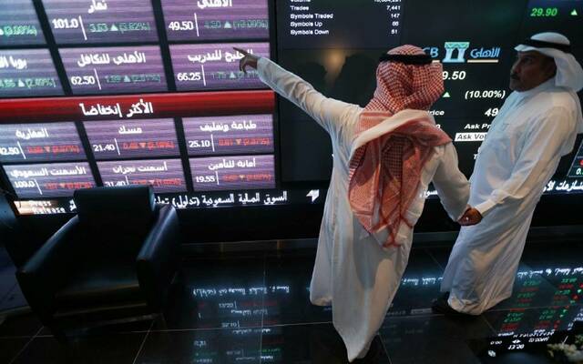مؤشر “تاسي” يتراجع 0.40% بضغط من القطاعات الكبرى بمنتصف التعاملات