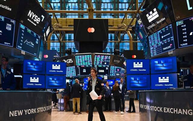الأسهم الأمريكية تتراجع مع إعلان ترامب حصار هرمز وارتفاع النفط