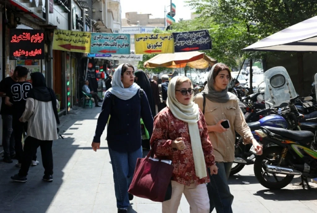 US and Iran enter technical talks to secure peace deal, Hormuz shipping