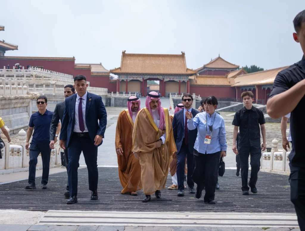 Saudi FM visits Imperial Palace Museum during China trip