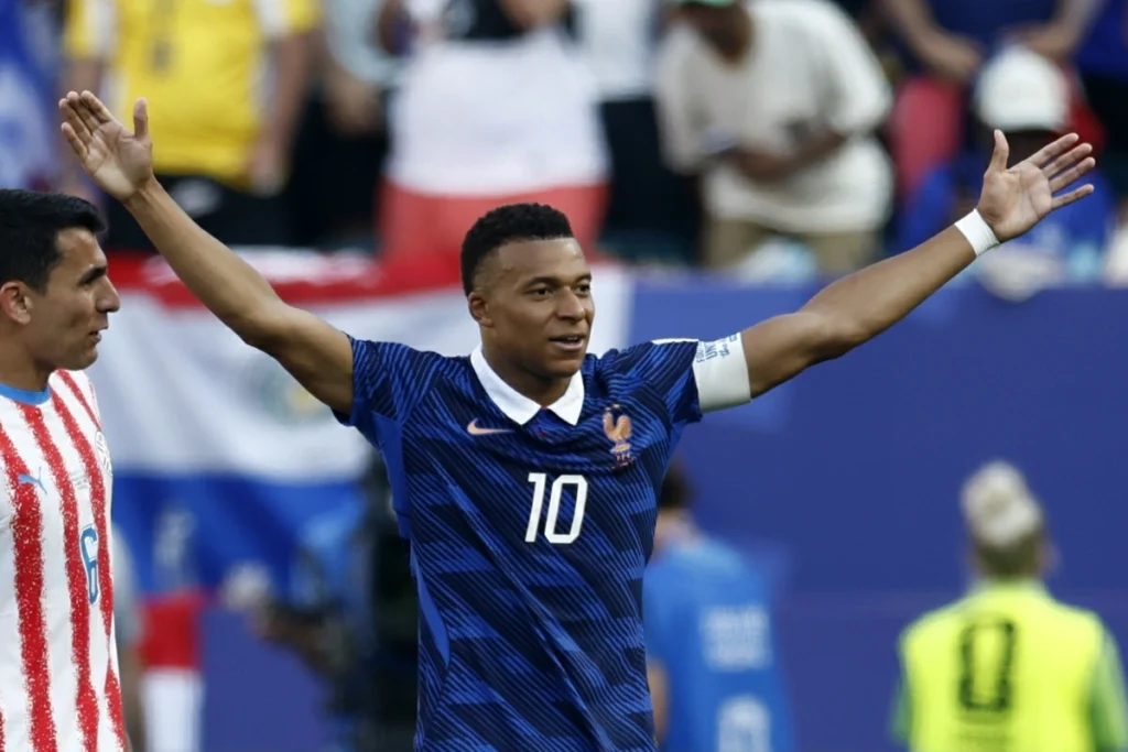 Mbappé fires France past Paraguay into World Cup quarterfinals