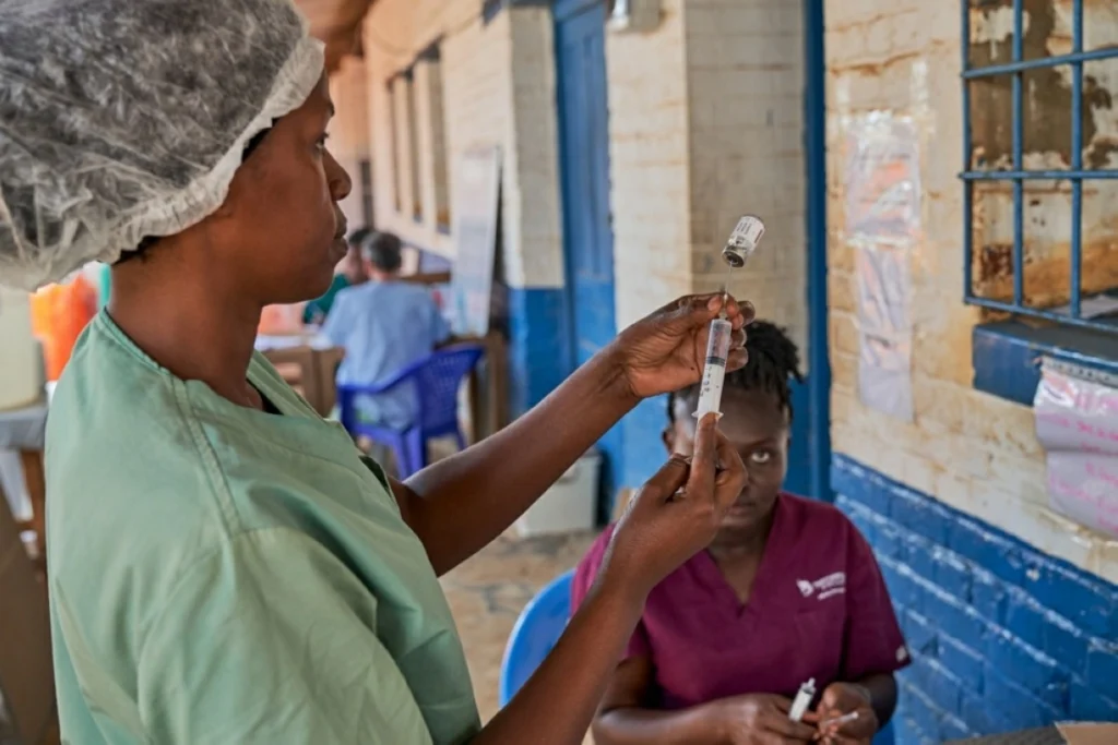 Congo Ebola cases surpass 1,800 as outbreak spreads to fourth province