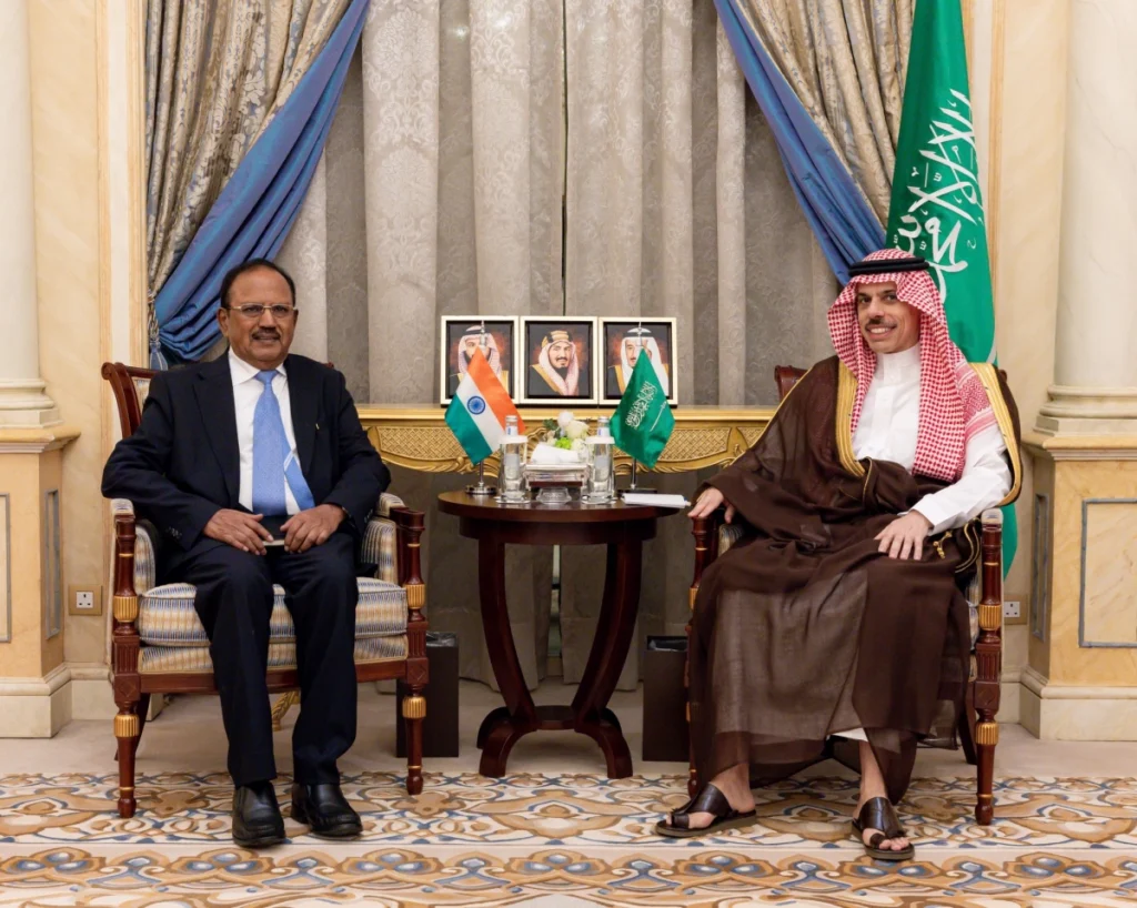 Saudi FM, India’s national security adviser discuss maritime security