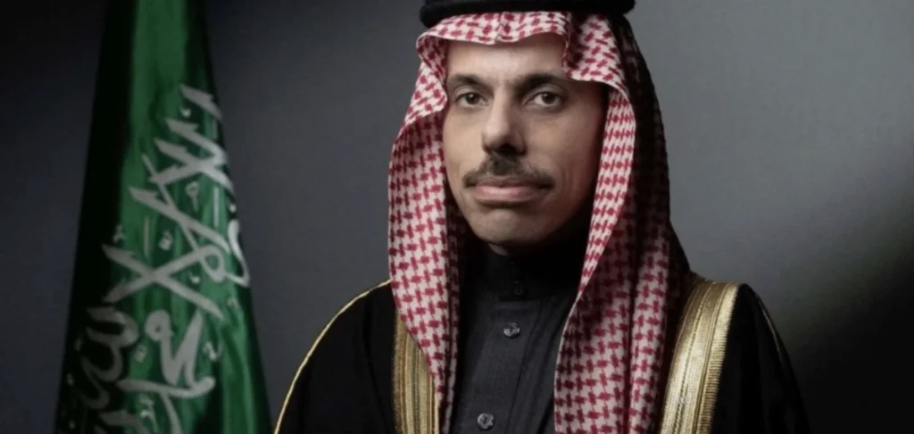 Saudi FM holds talks with Qatar, Egypt on Gulf, Red Sea security