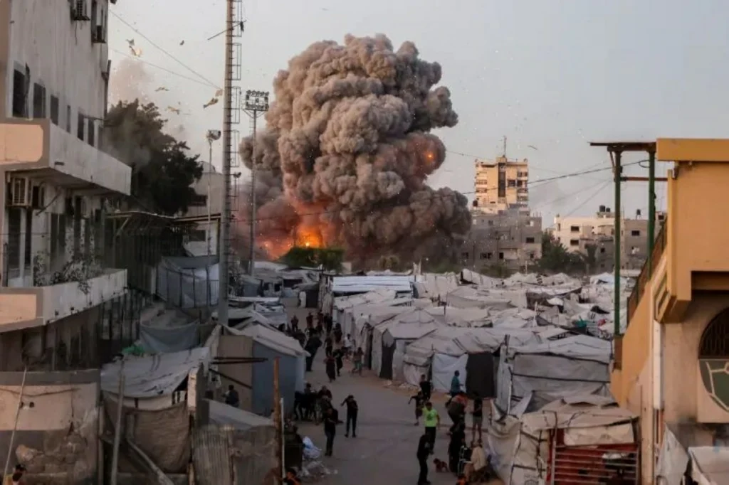 Trump announces ‘monumental step’ toward Gaza peace as Hamas agrees to disarm