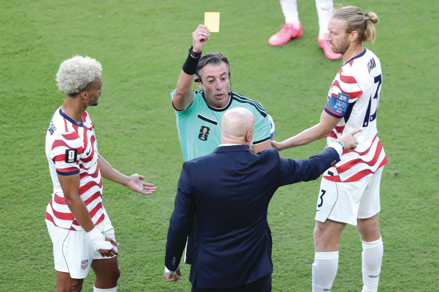 الاتحاد البرازيلي يدافع عن نزاهة الحكم كلاوس