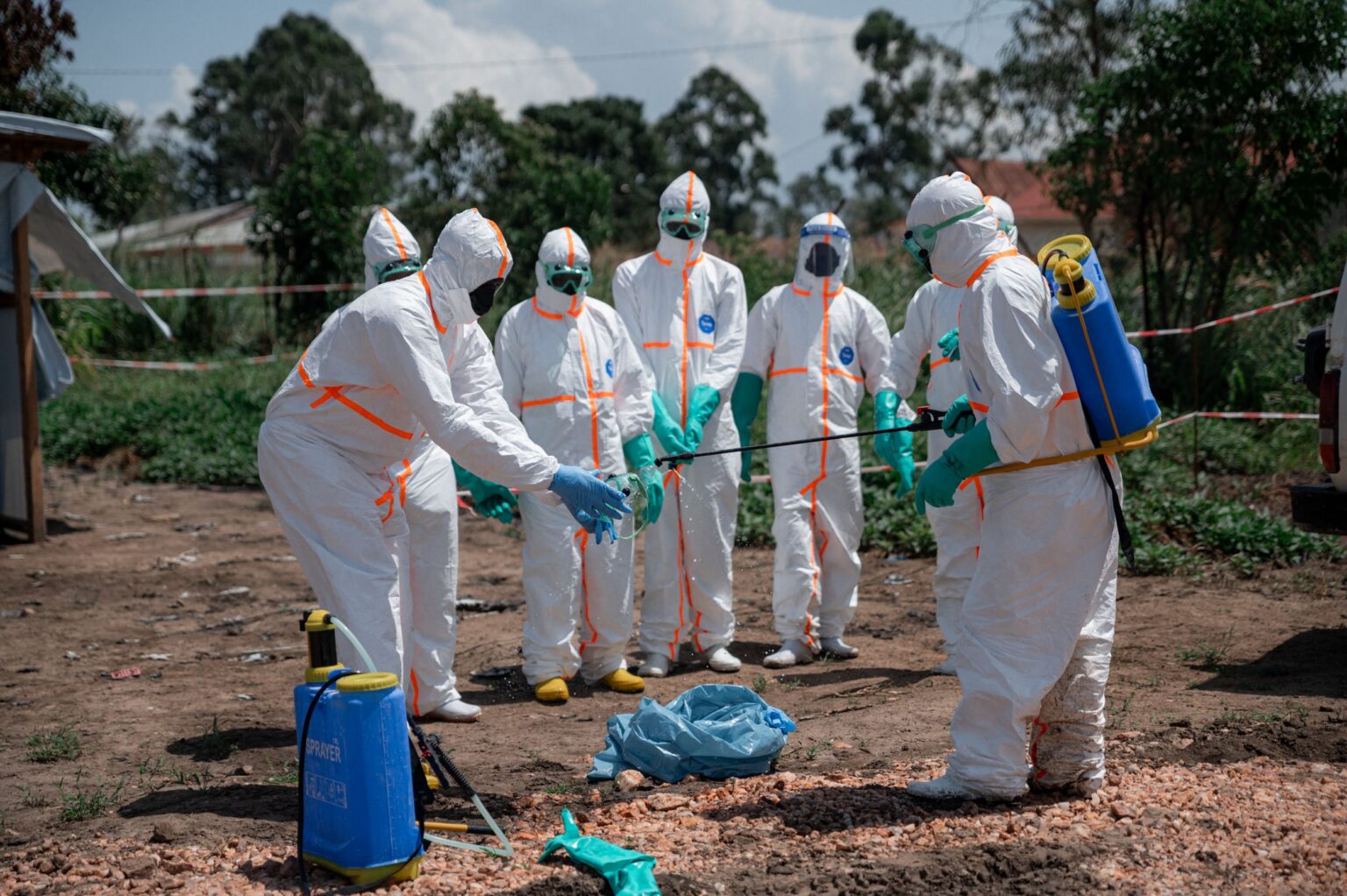 Most Ebola deaths in DR Congo outbreak occurring outside health facilities