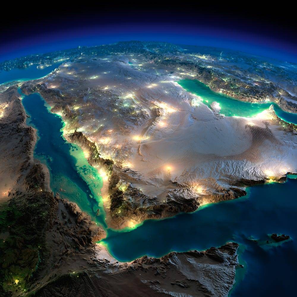 تعرض سفينة سعودية لاستهداف بالبحر الأحمر