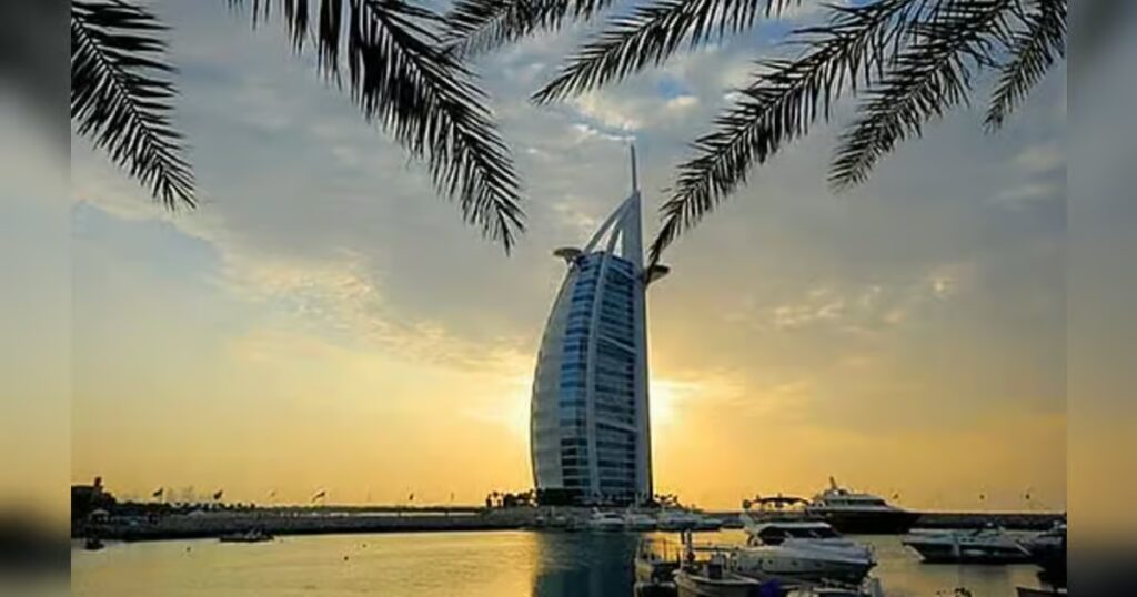 UAE weather tomorrow: Decrease in temperatures, dusty conditions expected