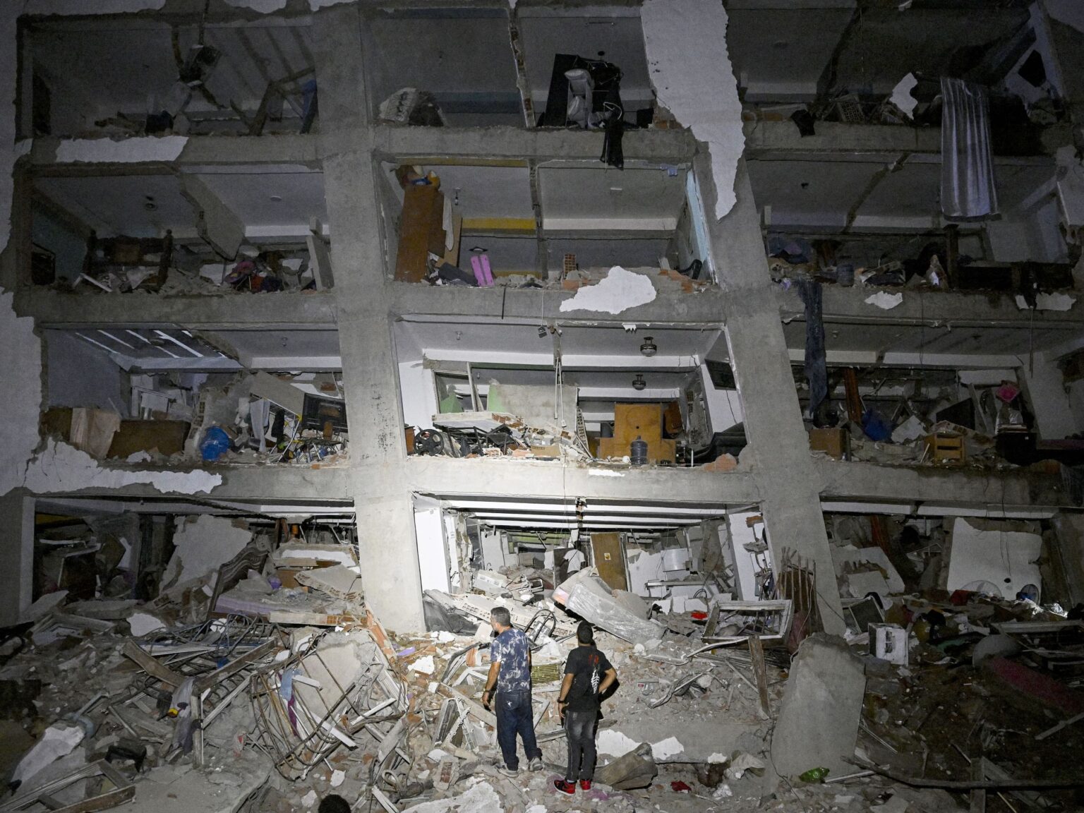 Death toll from earthquakes in Venezuela reaches 5,346