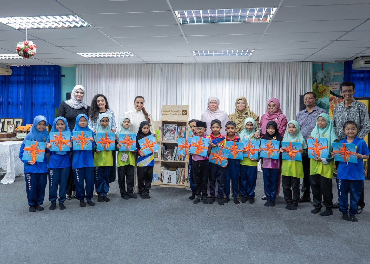 Kalimat Foundation strengthens Arabic books presence in Malaysia with 6 libraries reaching 4,000 students