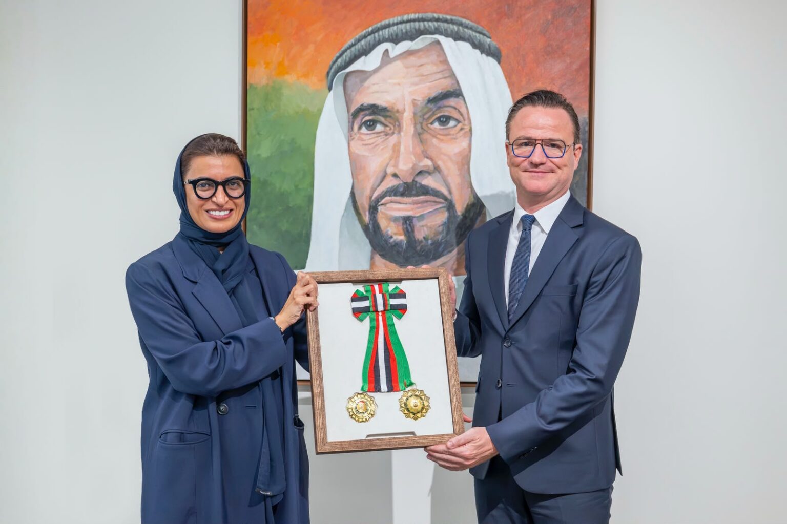 UAE President confers First-Class Order of Independence on Ambassador of Belgium