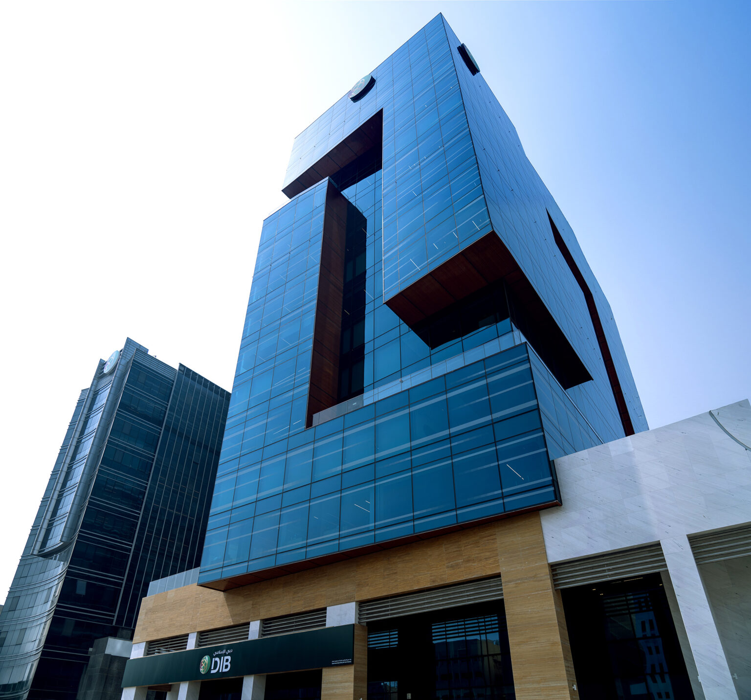 3.736 مليار درهم صافي أرباح "دبي الإسلامي" في النصف الأول
