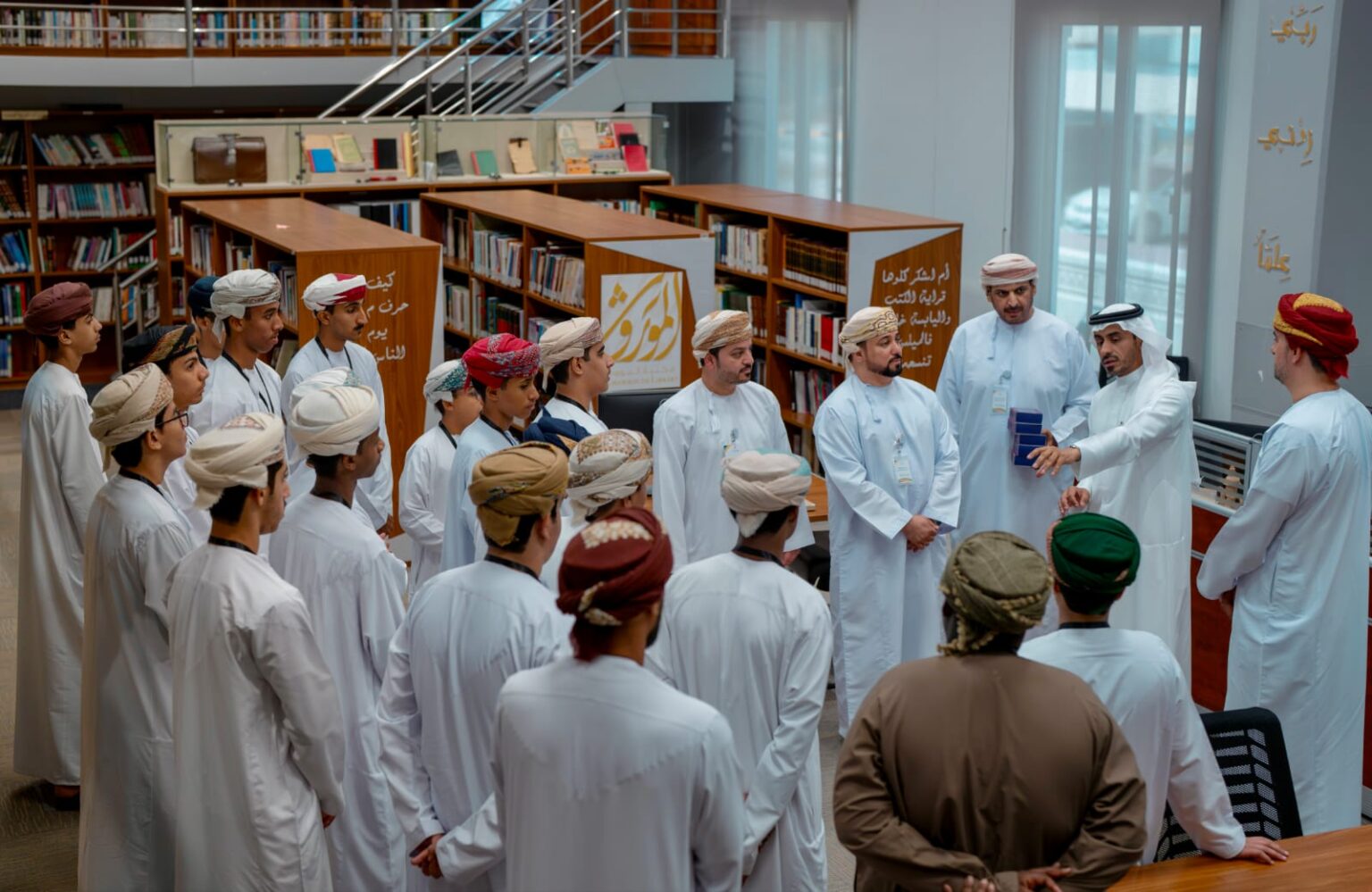 Sharjah Institute for Heritage hosts Omani students on heritage discovery visit
