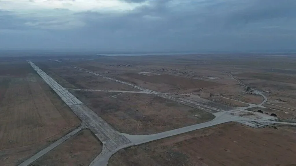 Israeli warplanes hit Abu al-Duhur airbase in Syria’s Idlib, no casualties