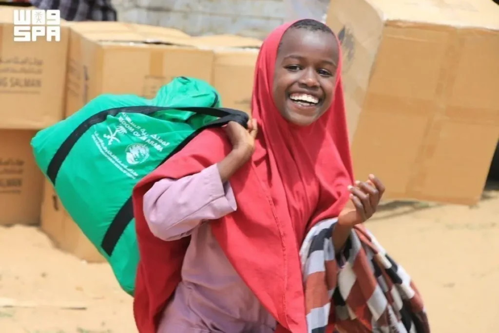 Saudi humanitarian giving exceeds $145 billion, reaches 175 countries through 8,997 projects