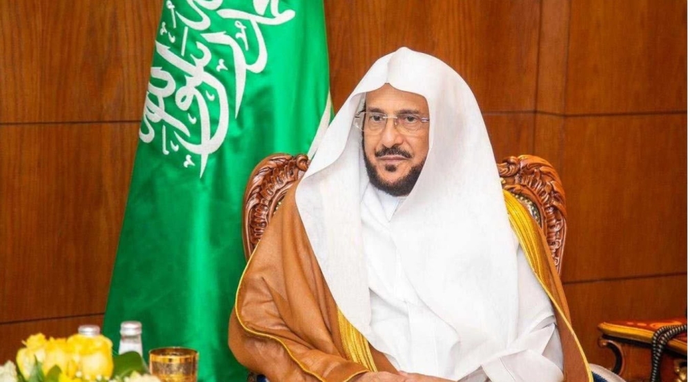 وزير الشؤون الإسلامية يوجّه بتخصيص خطبة الجمعة للحديث عن أهمية التذكير