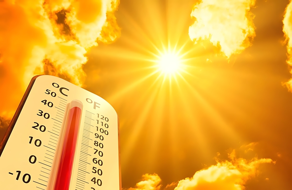 غيوم ورياح وأتربة.. بيان درجات الحرارة والظواهر الجوية في السعودية