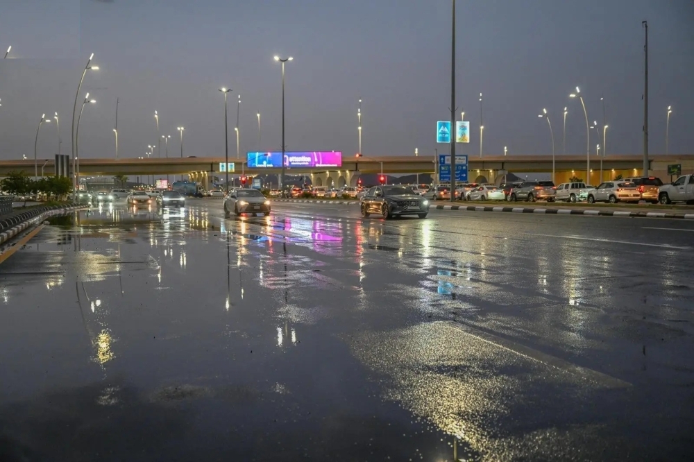 "الأرصاد": أمطار متوسطة إلى غزيرة على 5 مناطق تستمر حتى الجمعة