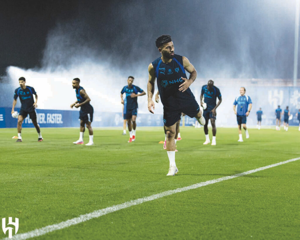 الزعيم يواصل تحضيراته